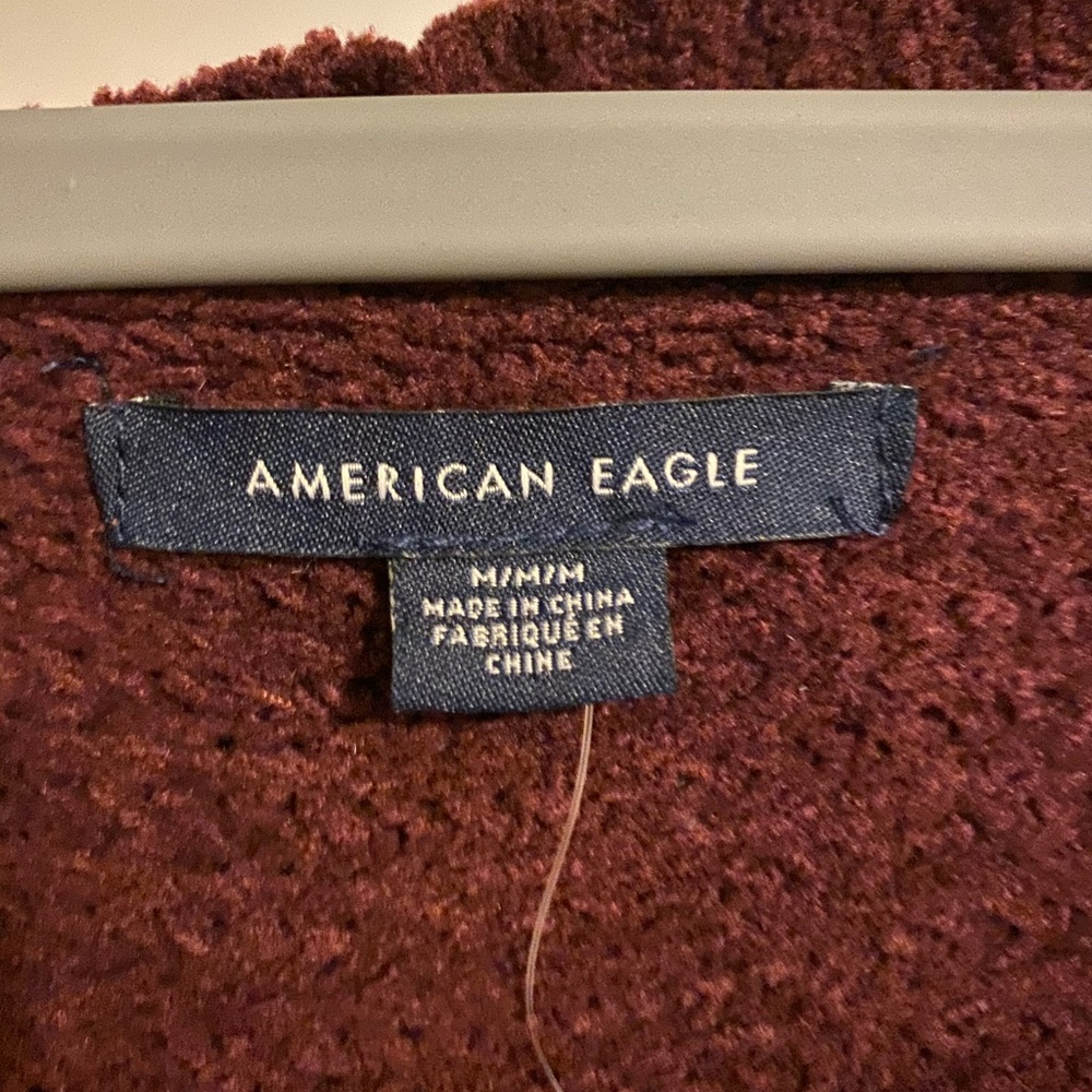 American Eagle cropped v-neck sweater - Picture 2 of 4